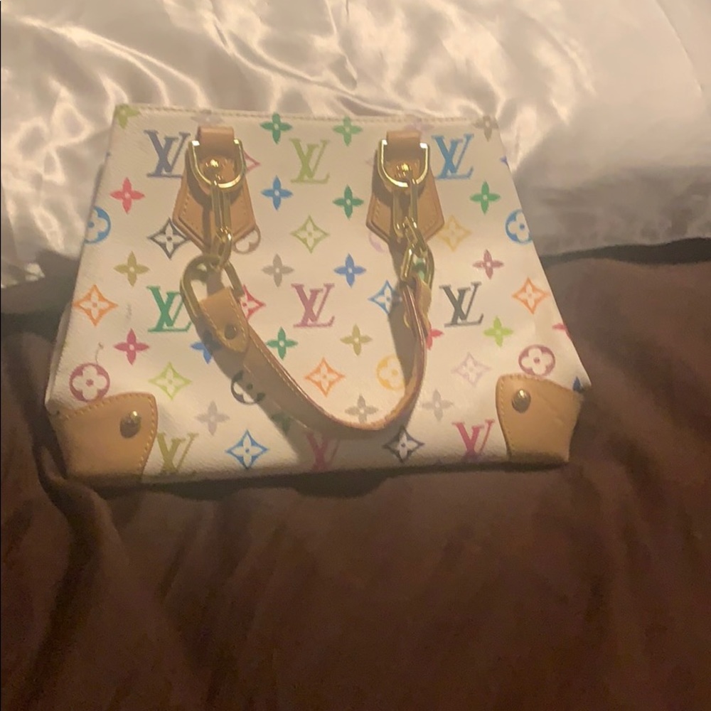 Handbag